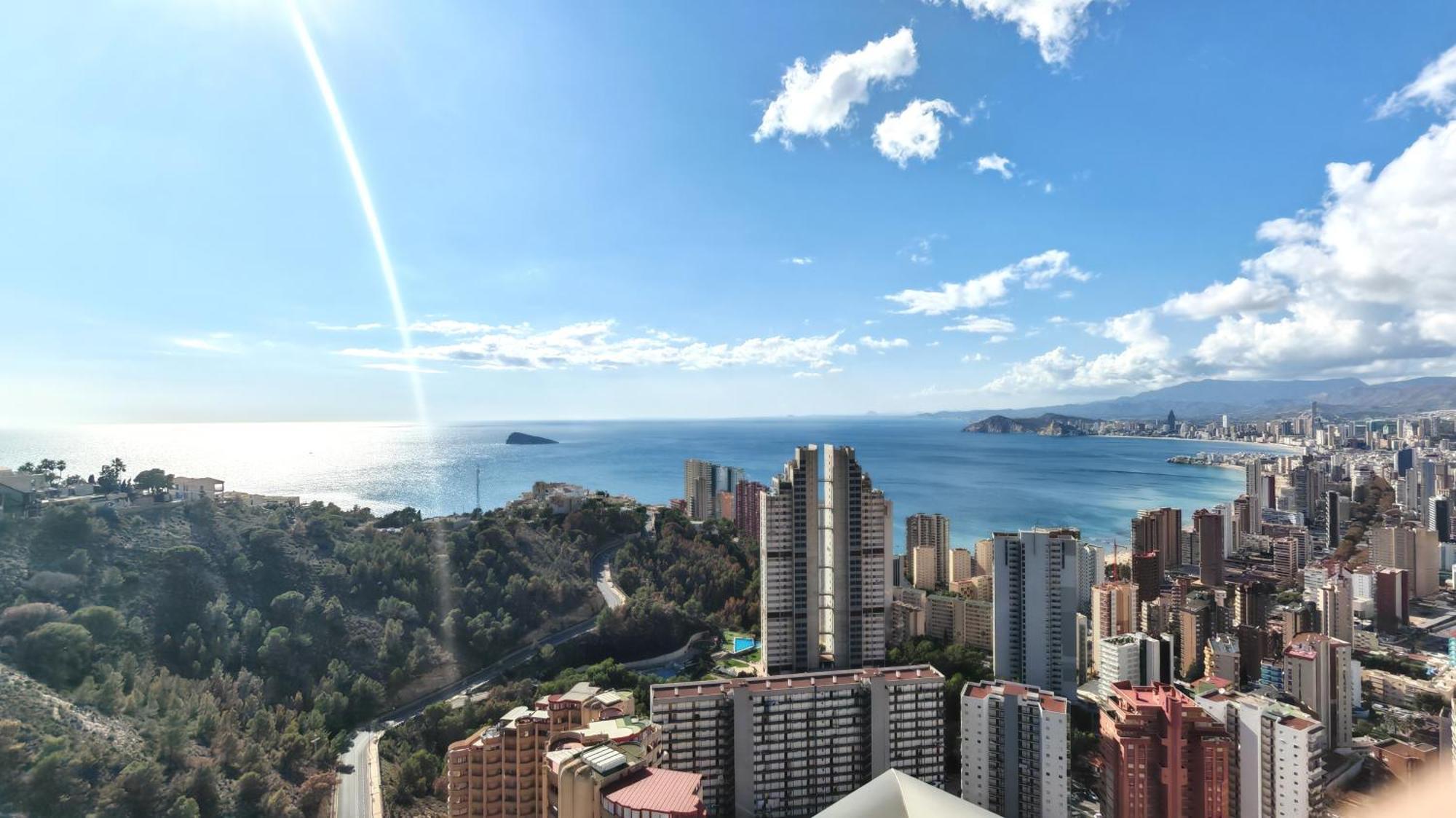 Appartamento Skyline 31 Terraza Privada Con Vistas Al Mar Benidorm Esterno foto